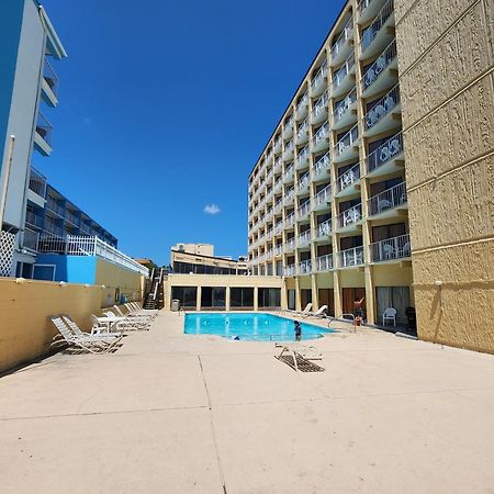 Beautiful Ocean Front Double Queen Suite - Sea Mist Resort 20905 - Perfect For 2-4 Guests! Myrtle Beach Kültér fotó